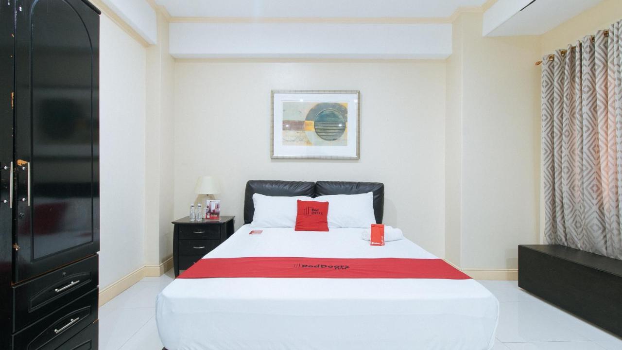 Reddoorz Plus @ Better Living Paranaque Manila Ngoại thất bức ảnh