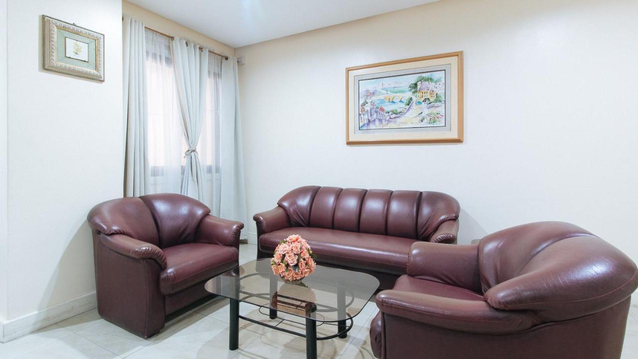 Reddoorz Plus @ Better Living Paranaque Paranaque City Ngoại thất bức ảnh
