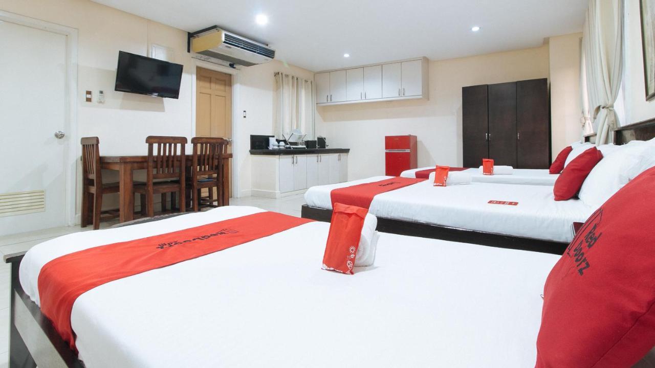 Reddoorz Plus @ Better Living Paranaque Paranaque City Ngoại thất bức ảnh