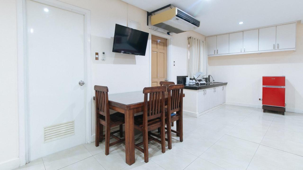 Reddoorz Plus @ Better Living Paranaque Paranaque City Ngoại thất bức ảnh